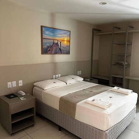 Onix Hotel Aeroporto Лауро де Фрейтас Екстериор снимка