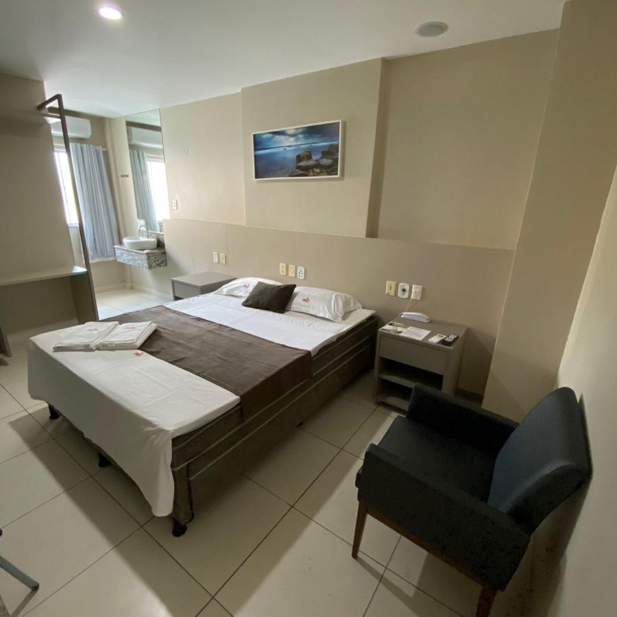 Onix Hotel Aeroporto Лауро де Фрейтас Екстериор снимка