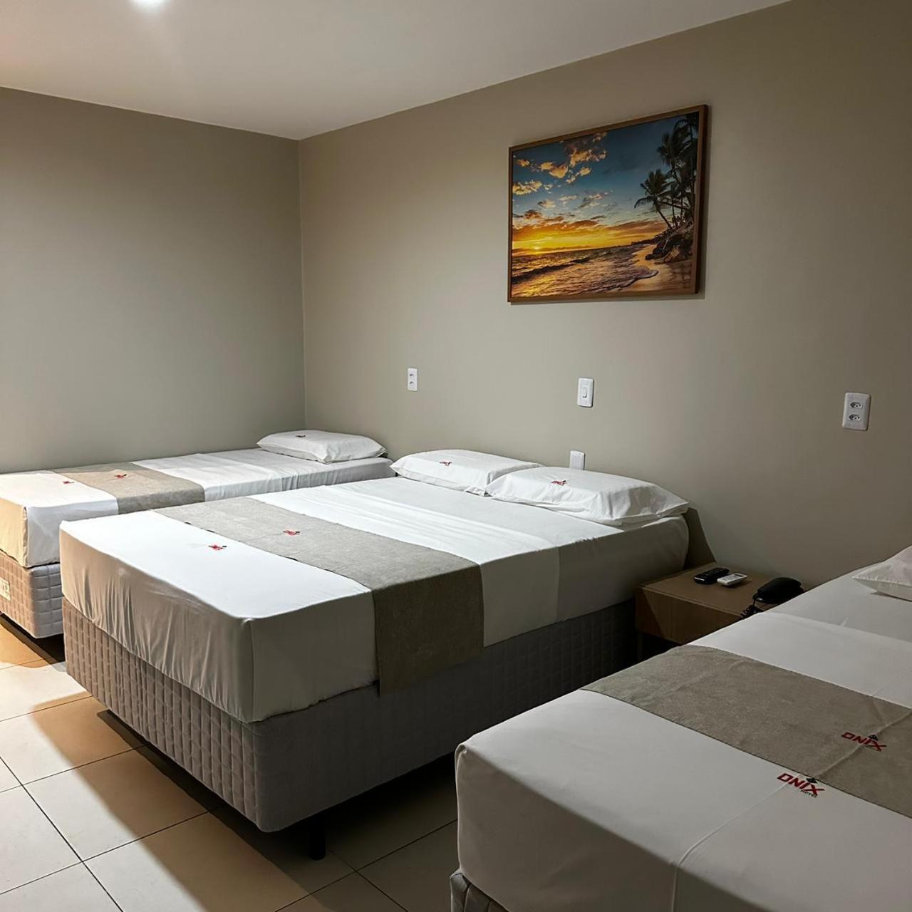 Onix Hotel Aeroporto Лауро де Фрейтас Екстериор снимка