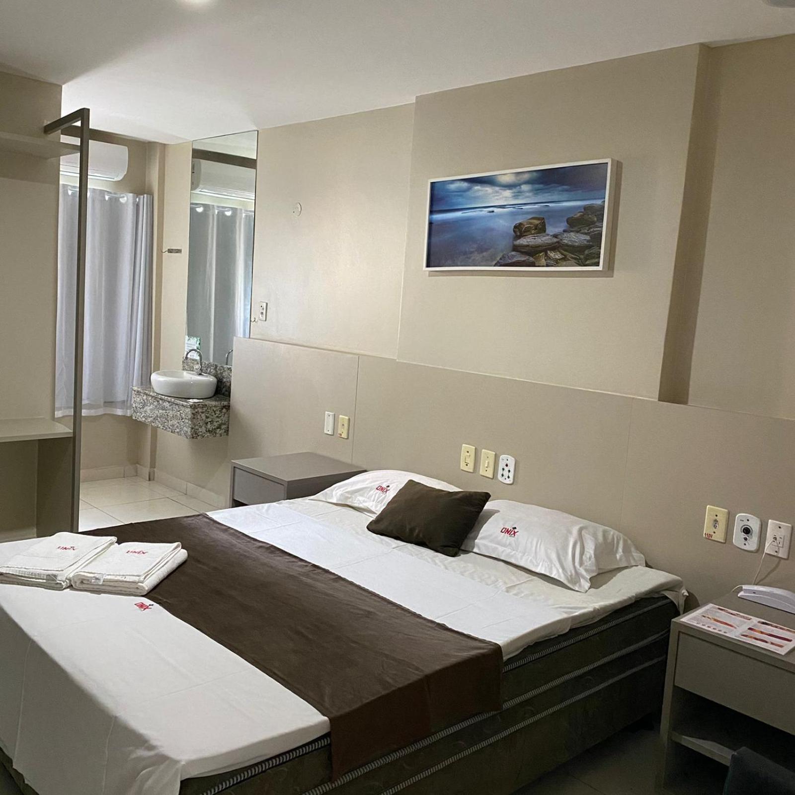 Onix Hotel Aeroporto Лауро де Фрейтас Екстериор снимка