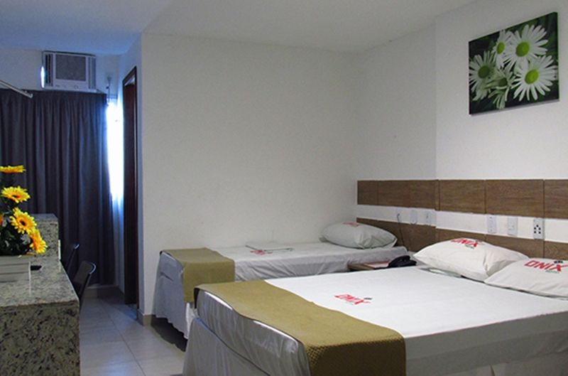 Onix Hotel Aeroporto Лауро де Фрейтас Екстериор снимка